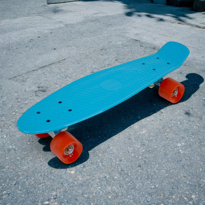 Mini Patineta Tipo Penny 21 Pulgadas 55 Cm Color Azul con Rojo